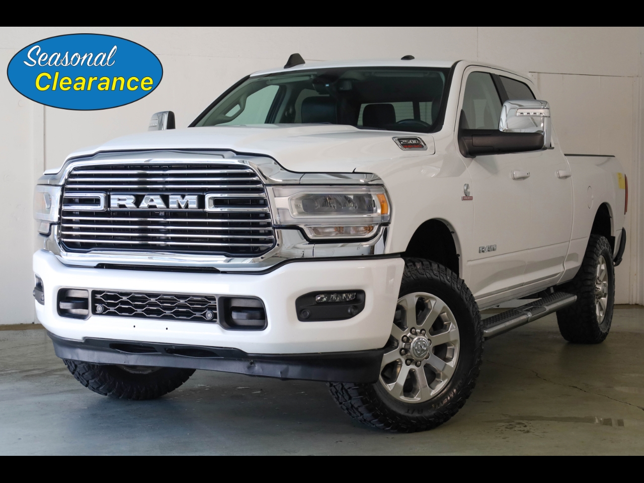 RAM 2500 Laramie 4x4 Crew Cab 6'4" Box 2023 RAM 2500 Laramie 4x4 Crew Cab 6'4" Box 2023