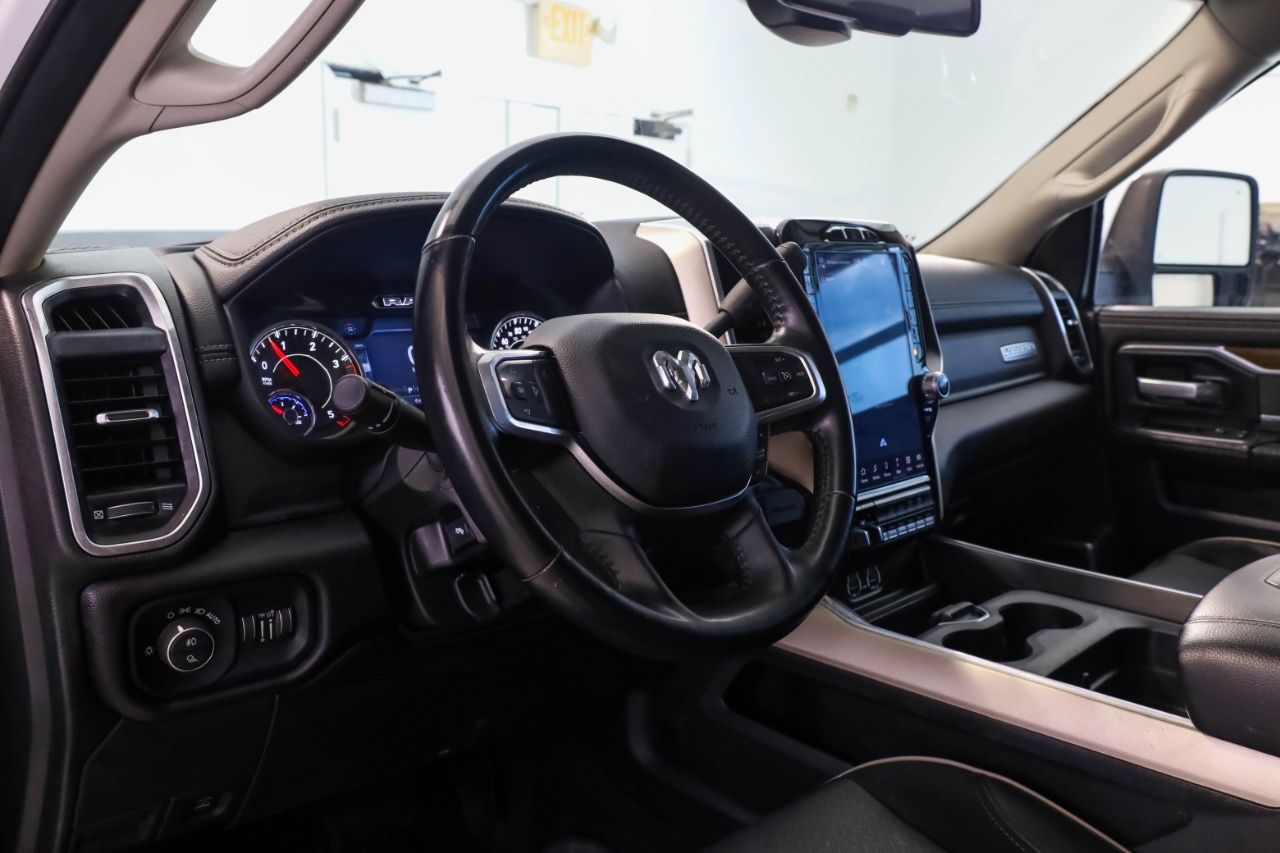 RAM 2500 Laramie 4x4 Crew Cab 6'4" Box 2023 RAM 2500 Laramie 4x4 Crew Cab 6'4" Box 2023