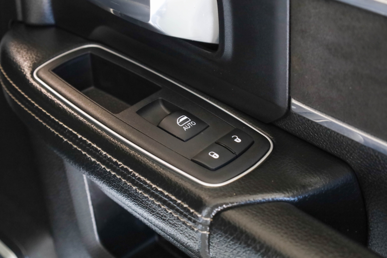 RAM 2500 Laramie 4x4 Crew Cab 6'4" Box 2023 RAM 2500 Laramie 4x4 Crew Cab 6'4" Box 2023