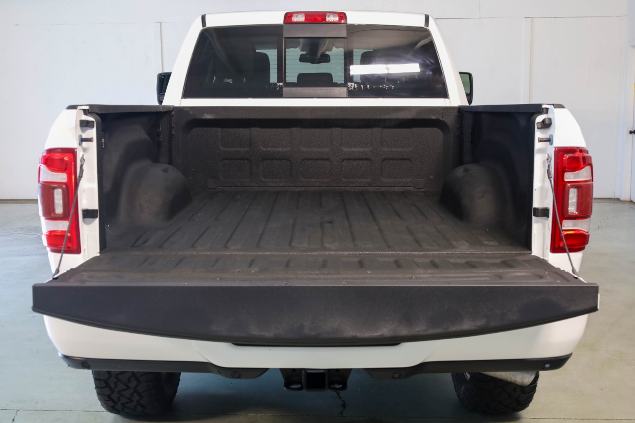 RAM 2500 Laramie 4x4 Crew Cab 6'4" Box 2023 RAM 2500 Laramie 4x4 Crew Cab 6'4" Box 2023