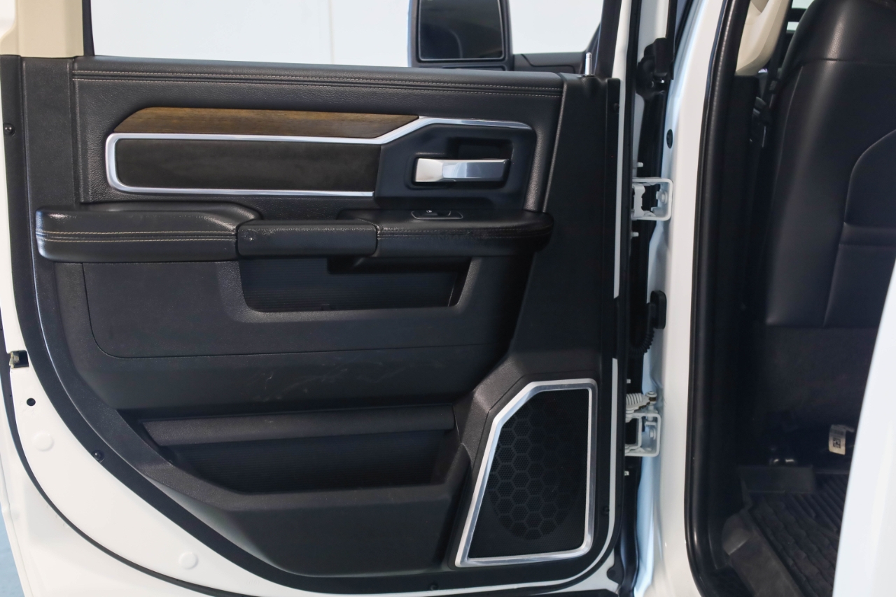 RAM 2500 Laramie 4x4 Crew Cab 6'4" Box 2023 RAM 2500 Laramie 4x4 Crew Cab 6'4" Box 2023