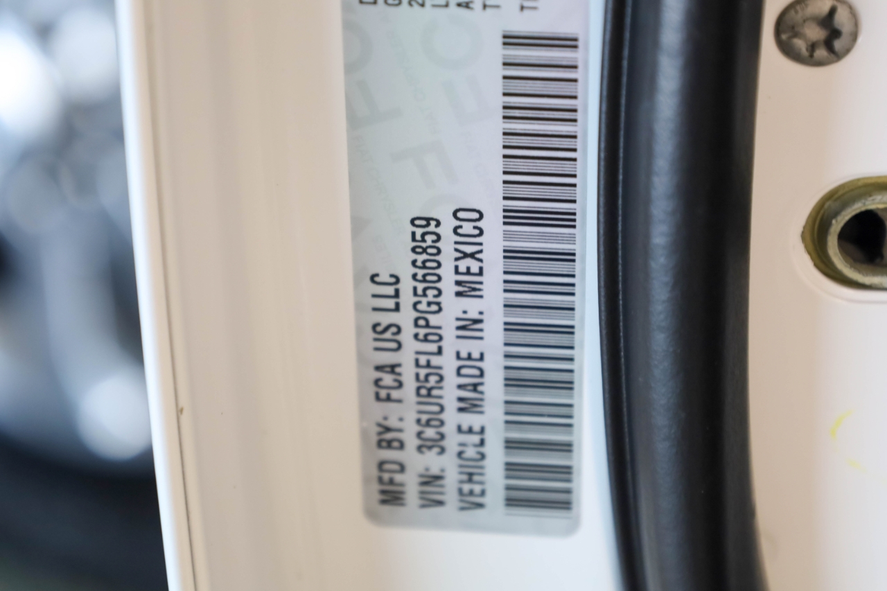 RAM 2500 Laramie 4x4 Crew Cab 6'4" Box 2023 RAM 2500 Laramie 4x4 Crew Cab 6'4" Box 2023