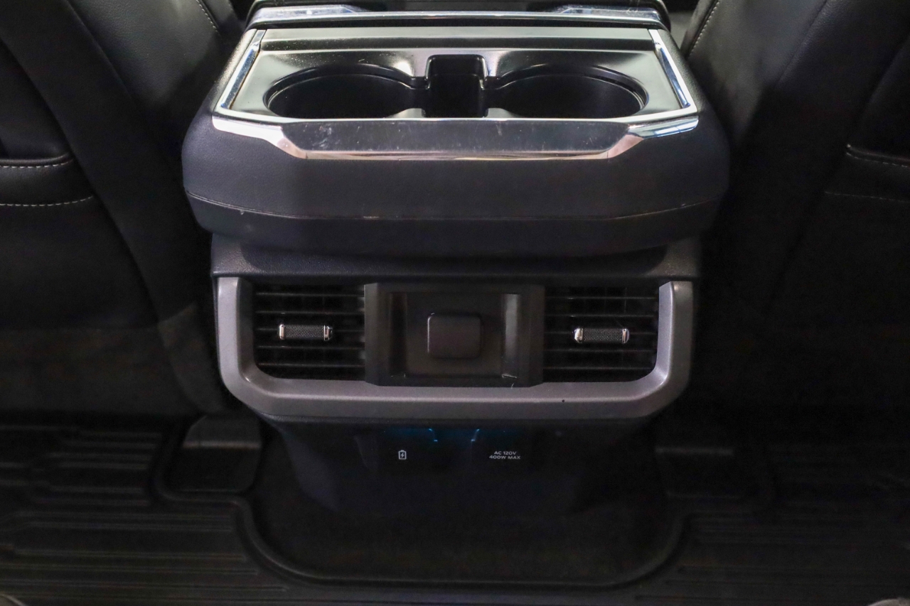 Ford F-150 King Ranch 4WD SuperCrew 5.5' Box 2022 Ford F-150 King Ranch 4WD SuperCrew 5.5' Box 2022