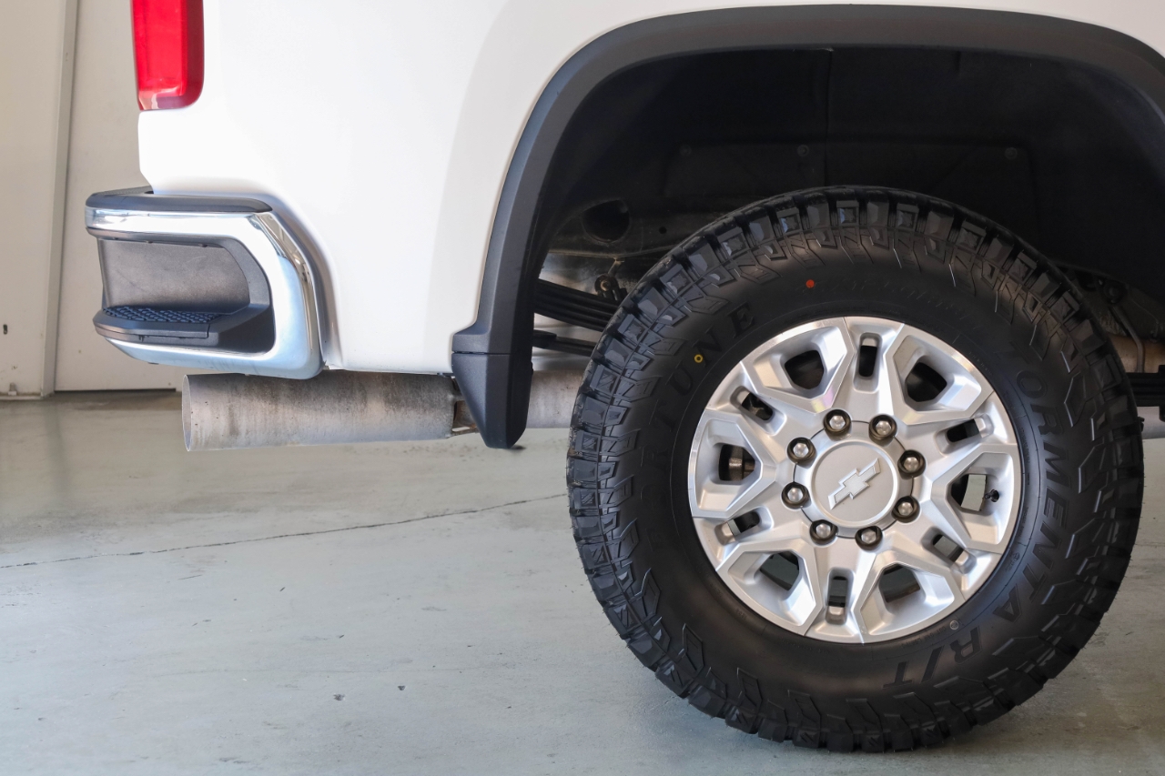 Chevrolet Silverado 2500HD 4WD Crew Cab 159" LTZ 2022