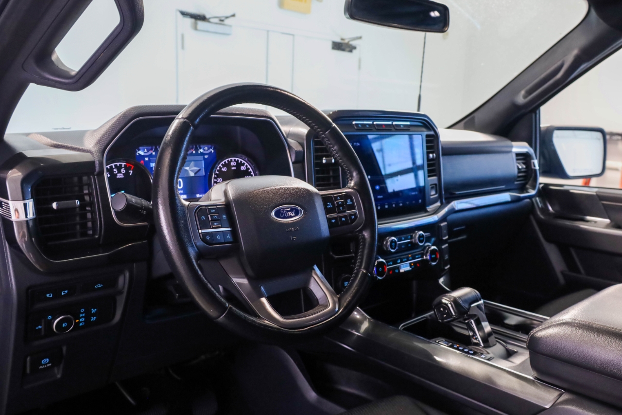 Ford F-150 Lariat 2WD SuperCrew 5.5' Box 2022 Ford F-150 Lariat 2WD SuperCrew 5.5' Box 2022