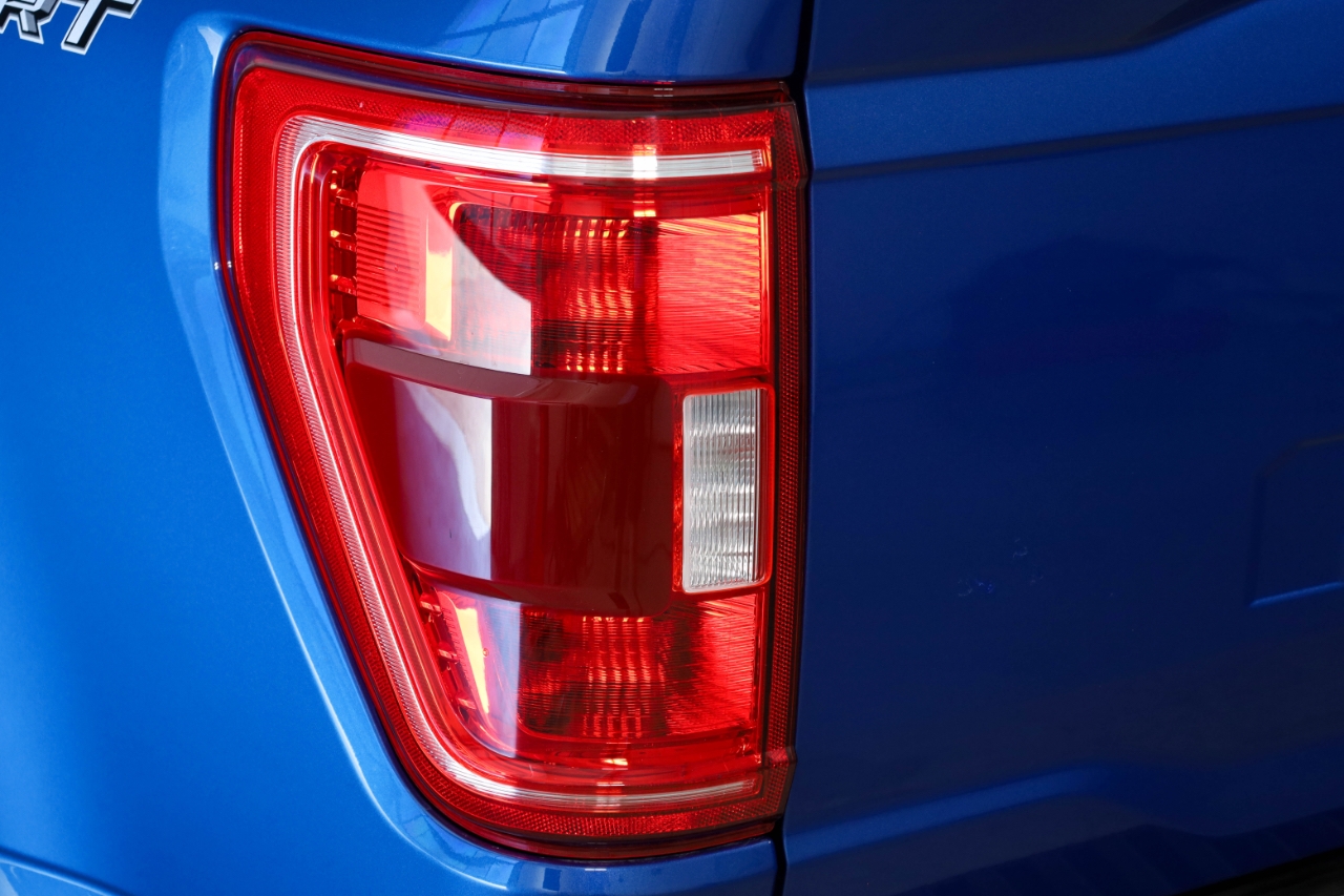 Ford F-150 Lariat 2WD SuperCrew 5.5' Box 2022 Ford F-150 Lariat 2WD SuperCrew 5.5' Box 2022