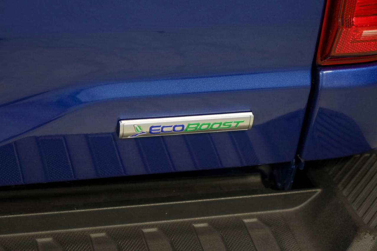 Ford F-150 Lariat 2WD SuperCrew 5.5' Box 2022 Ford F-150 Lariat 2WD SuperCrew 5.5' Box 2022