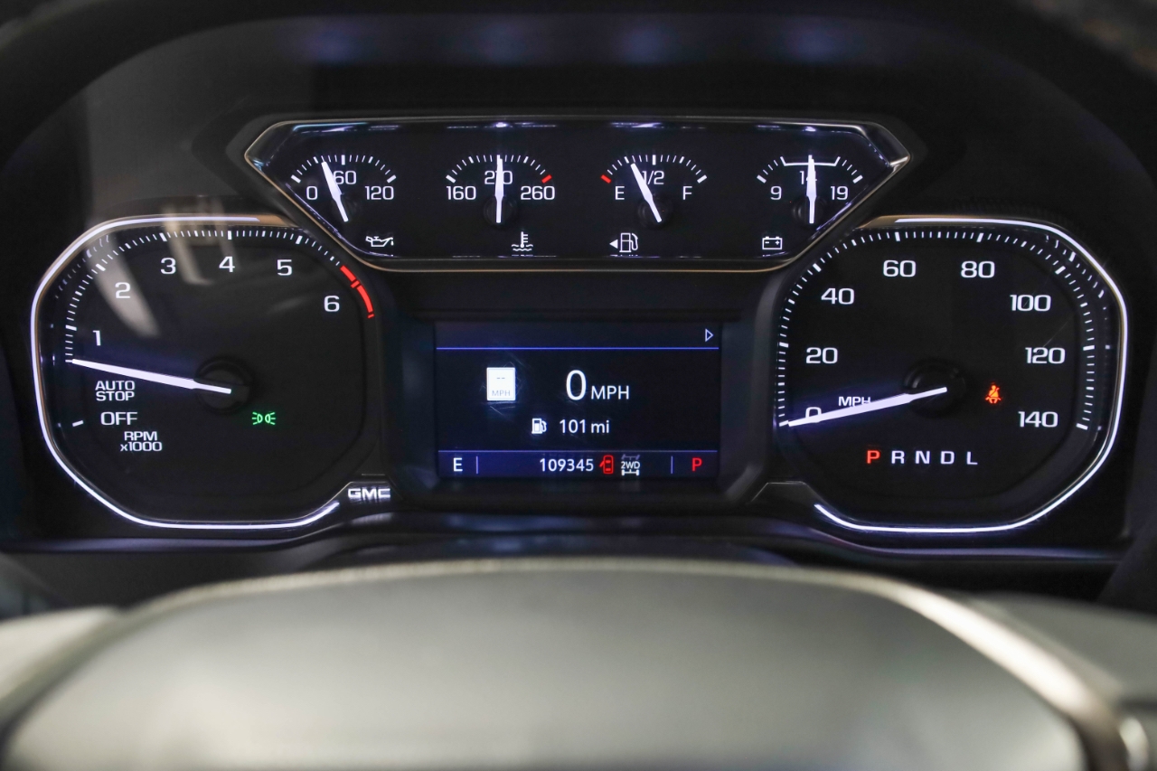 GMC Sierra 1500 4WD Crew Cab 147" AT4 2021