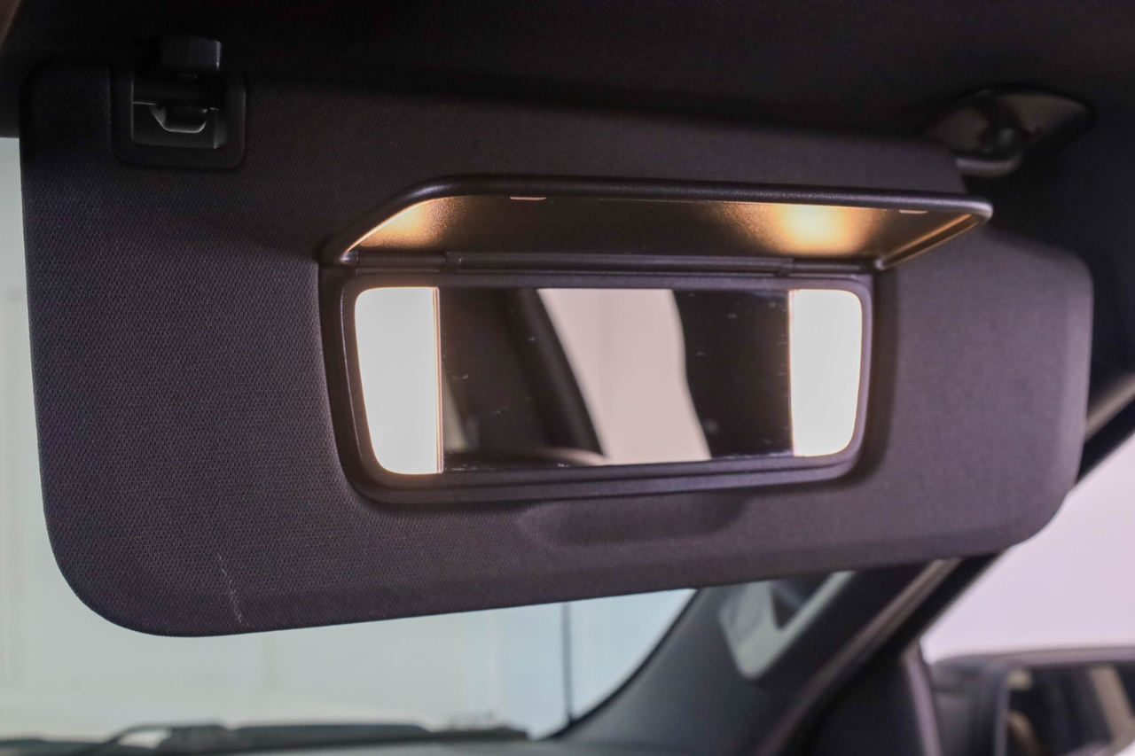 GMC Sierra 1500 4WD Crew Cab 147" AT4 2021