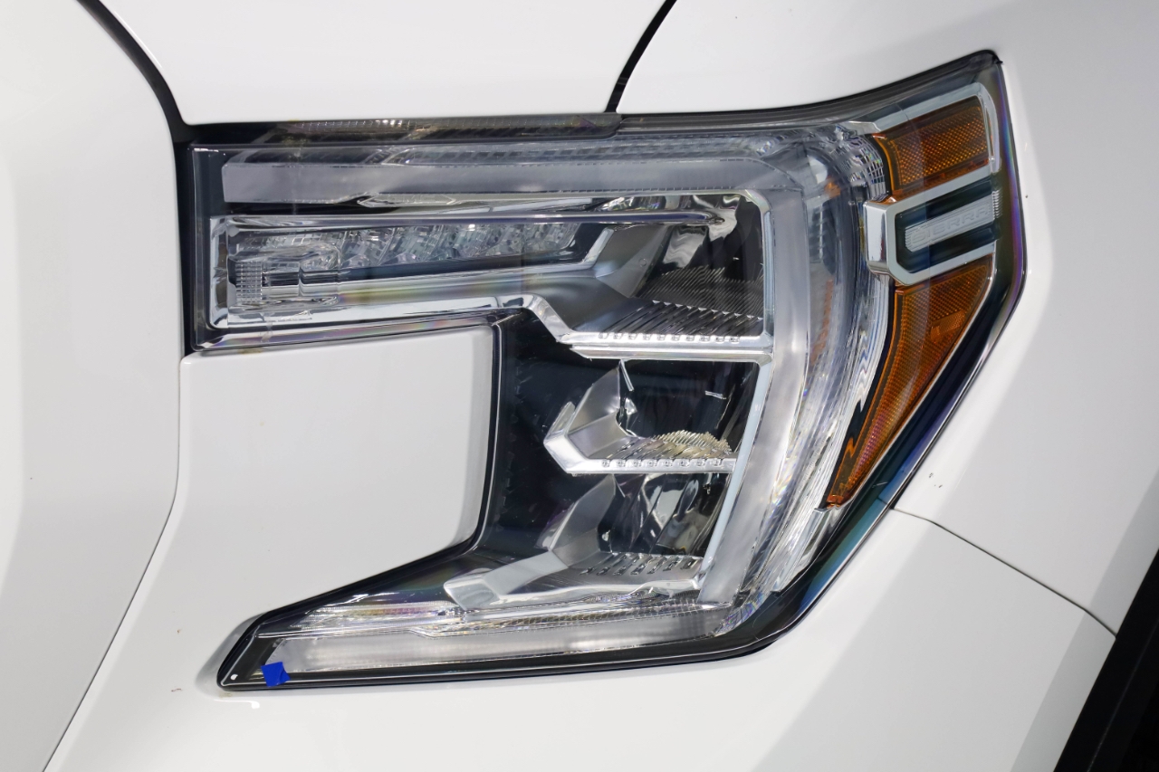 GMC Sierra 1500 4WD Crew Cab 147" AT4 2021