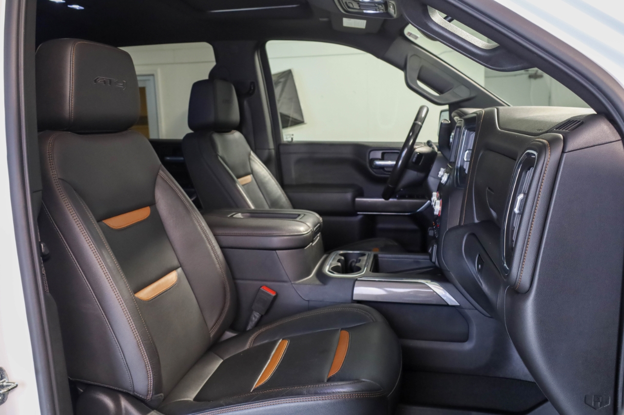 GMC Sierra 1500 4WD Crew Cab 147" AT4 2021