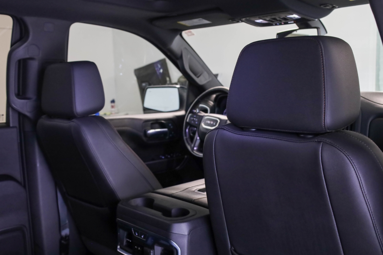 GMC Sierra 1500 4WD Crew Cab 147" AT4 2021