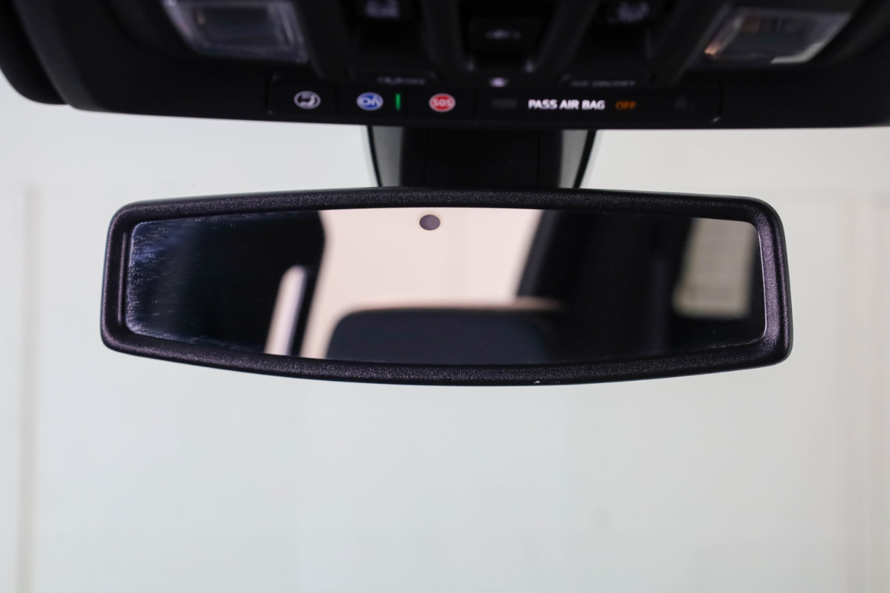 GMC Sierra 1500 4WD Crew Cab 147" AT4 2021