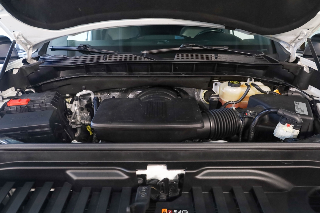 GMC Sierra 1500 4WD Crew Cab 147" AT4 2021