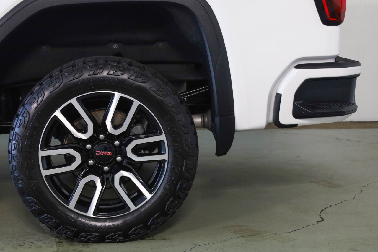 GMC Sierra 1500 4WD Crew Cab 147" AT4 2021