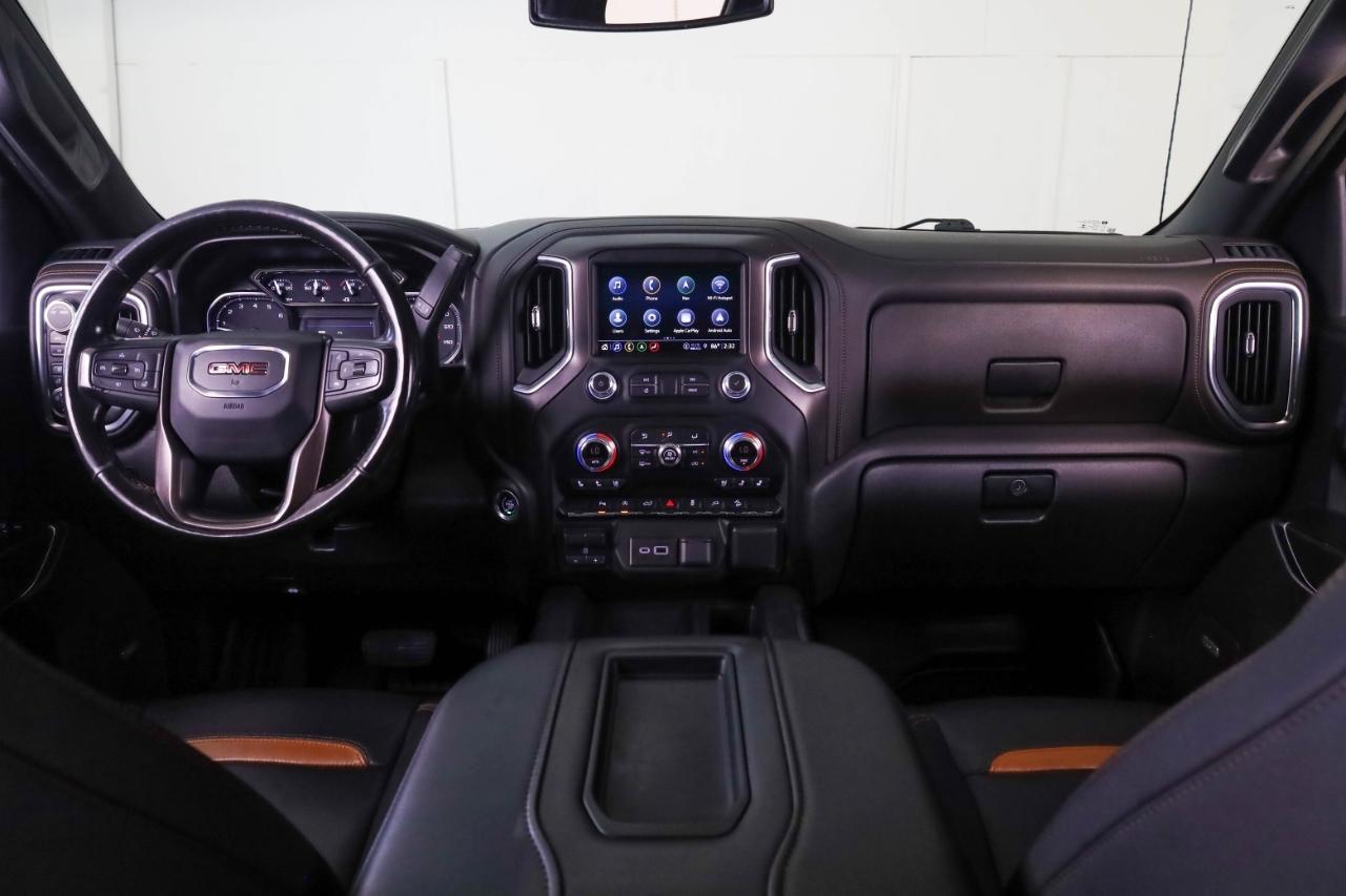 GMC Sierra 1500 4WD Crew Cab 147" AT4 2021