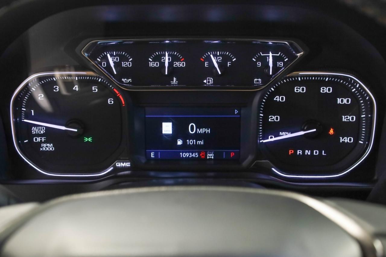 GMC Sierra 1500 4WD Crew Cab 147" AT4 2021