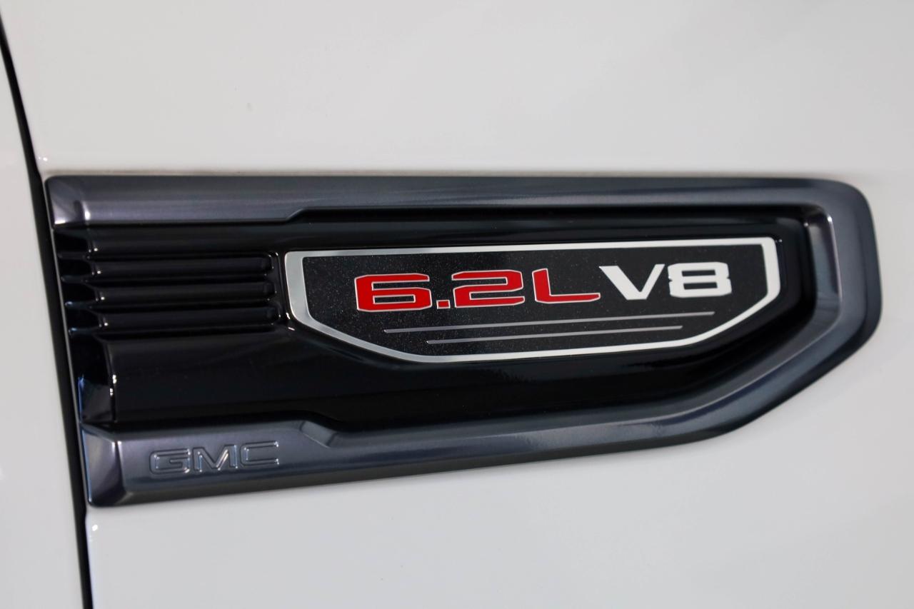 GMC Sierra 1500 4WD Crew Cab 147" AT4 2021