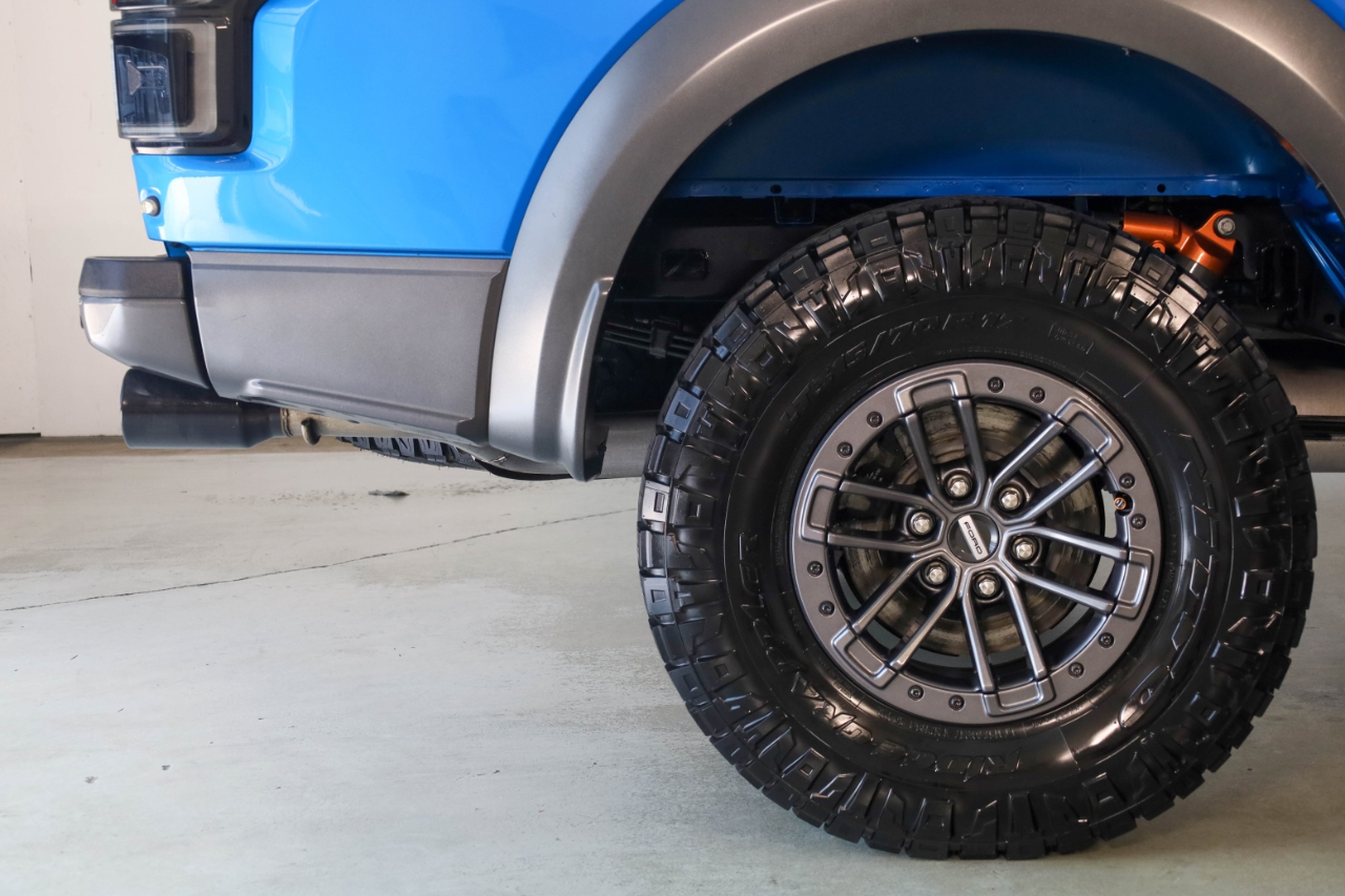 Ford F-150 Raptor 4WD SuperCrew 5.5' Box 2019 Ford F-150 Raptor 4WD SuperCrew 5.5' Box 2019