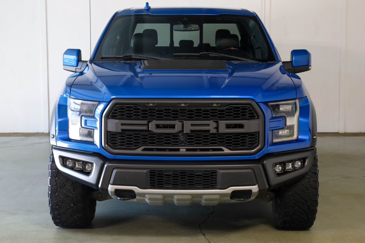 Ford F-150 Raptor 4WD SuperCrew 5.5' Box 2019 Ford F-150 Raptor 4WD SuperCrew 5.5' Box 2019