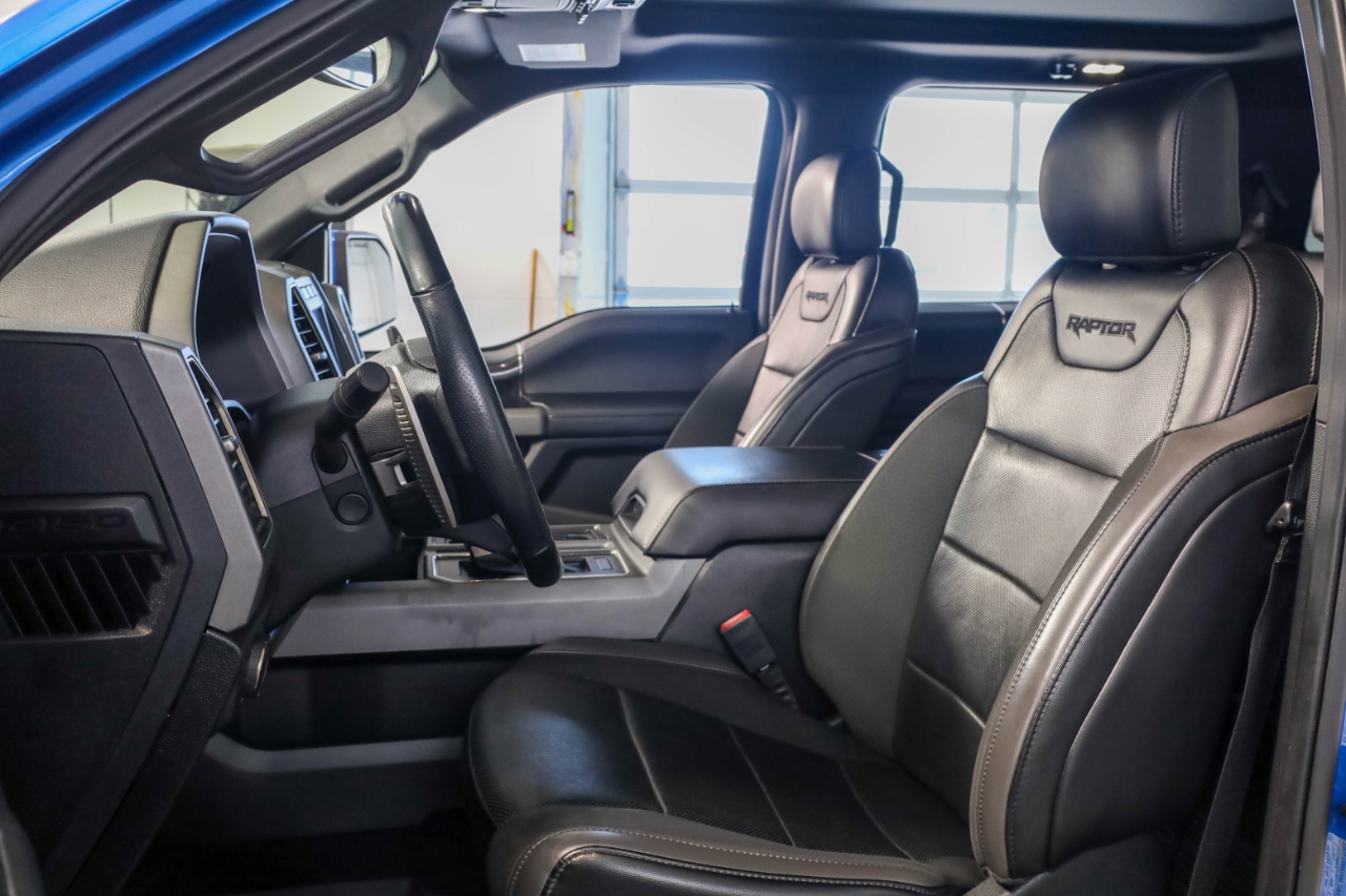 Ford F-150 Raptor 4WD SuperCrew 5.5' Box 2019 Ford F-150 Raptor 4WD SuperCrew 5.5' Box 2019