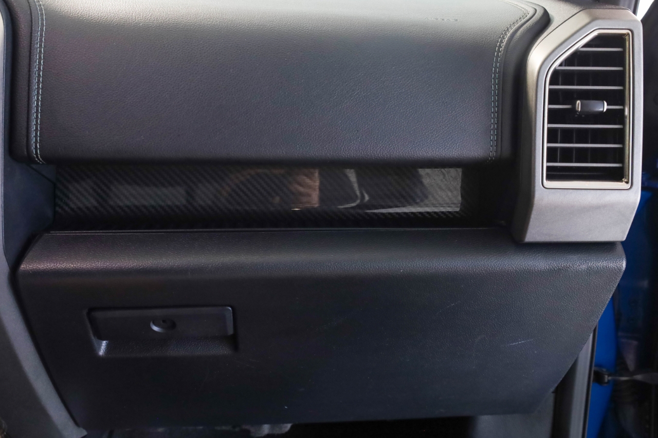 Ford F-150 Raptor 4WD SuperCrew 5.5' Box 2019 Ford F-150 Raptor 4WD SuperCrew 5.5' Box 2019