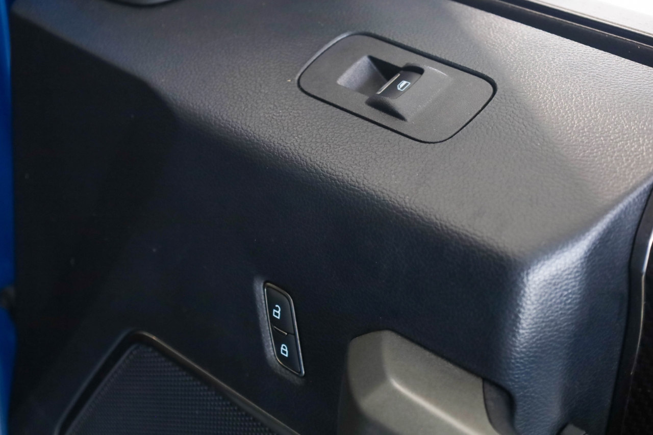 Ford F-150 Raptor 4WD SuperCrew 5.5' Box 2019 Ford F-150 Raptor 4WD SuperCrew 5.5' Box 2019