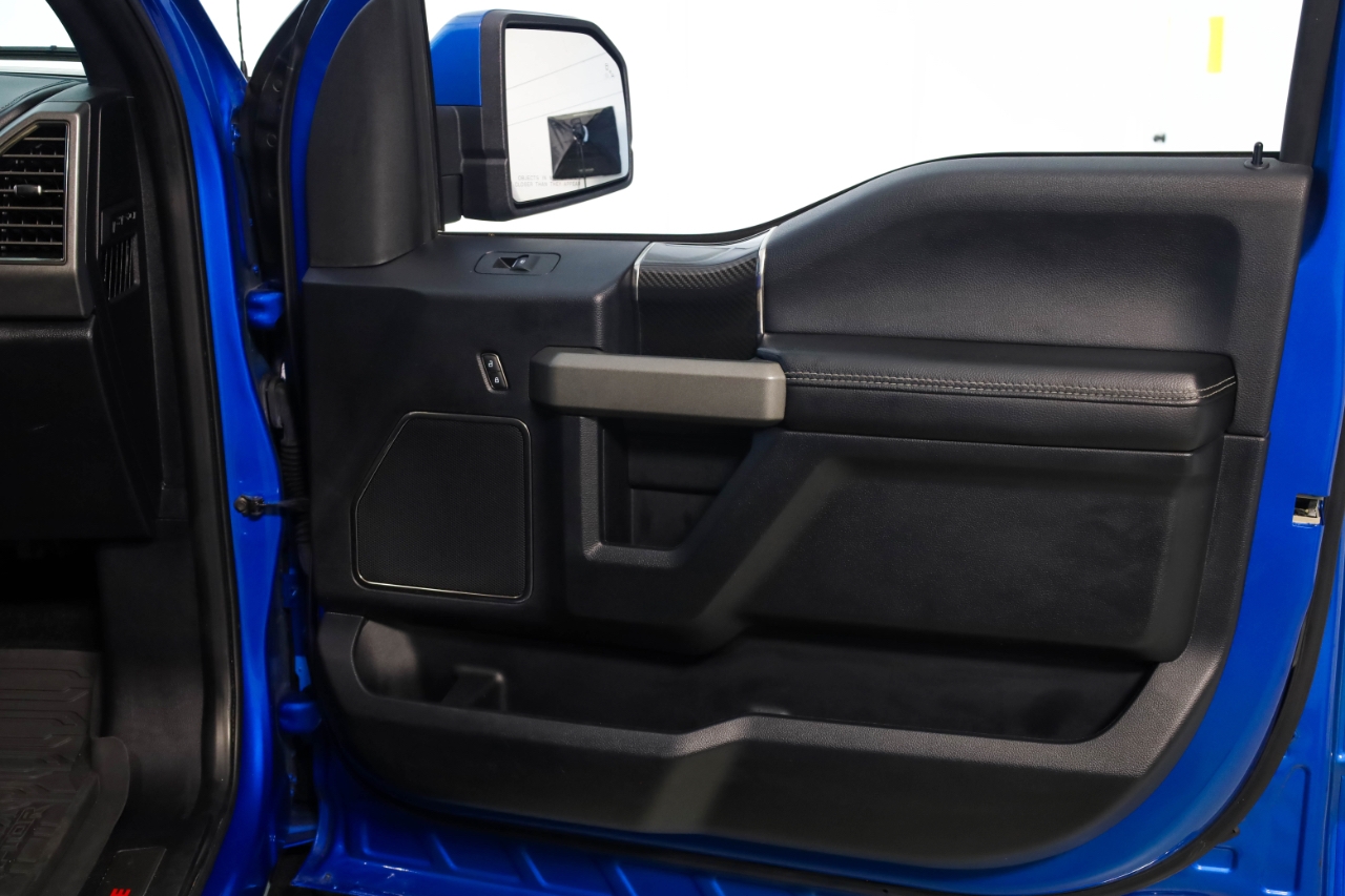 Ford F-150 Raptor 4WD SuperCrew 5.5' Box 2019 Ford F-150 Raptor 4WD SuperCrew 5.5' Box 2019