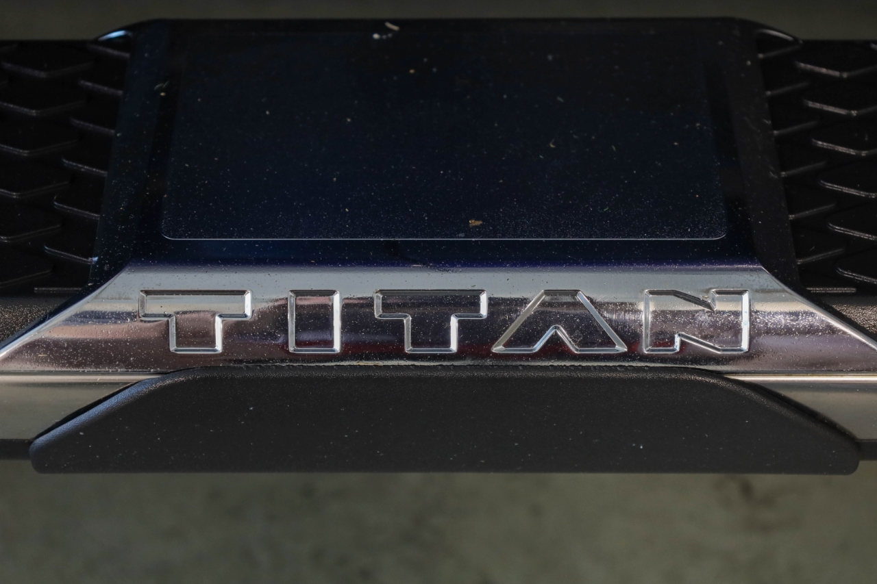 Nissan Titan XD 4x4 Diesel Crew Cab SV 2019 Nissan Titan XD 4x4 Diesel Crew Cab SV 2019