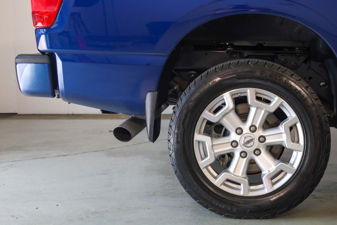 Nissan Titan XD 4x4 Diesel Crew Cab SV 2019