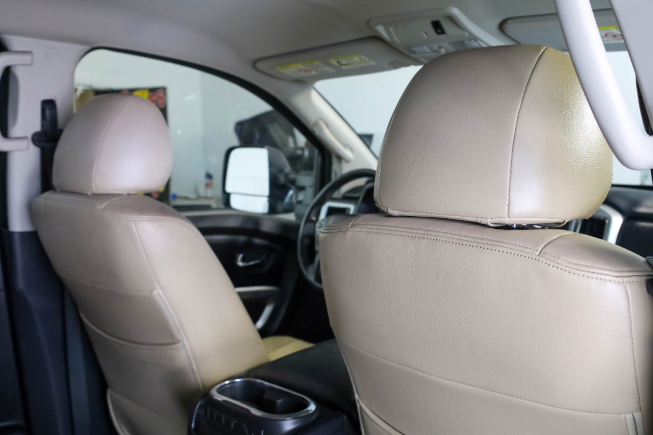 Nissan Titan XD 4x4 Diesel Crew Cab SV 2019