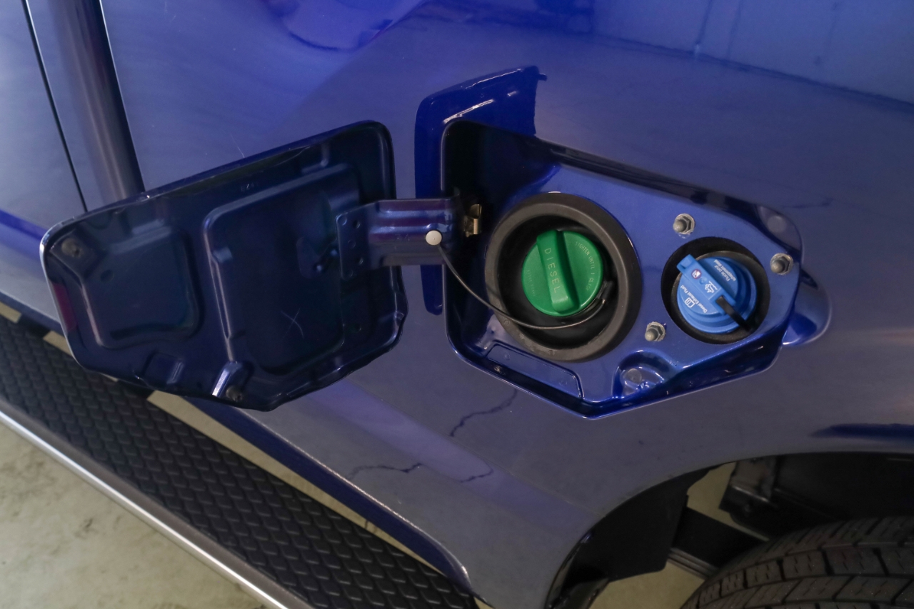 Nissan Titan XD 4x4 Diesel Crew Cab SV 2019