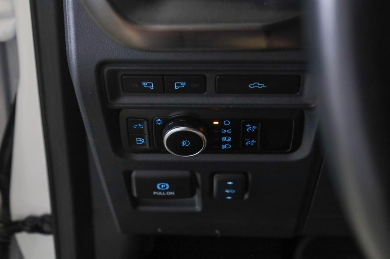 Ford F-150 King Ranch 4WD SuperCrew 5.5' Box 2023