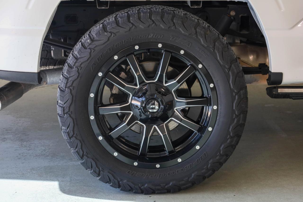 Ford F-150 King Ranch 4WD SuperCrew 5.5' Box 2023