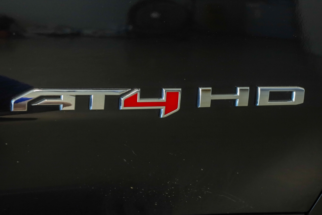 GMC Sierra 2500HD 4WD Crew Cab 159" AT4 2021