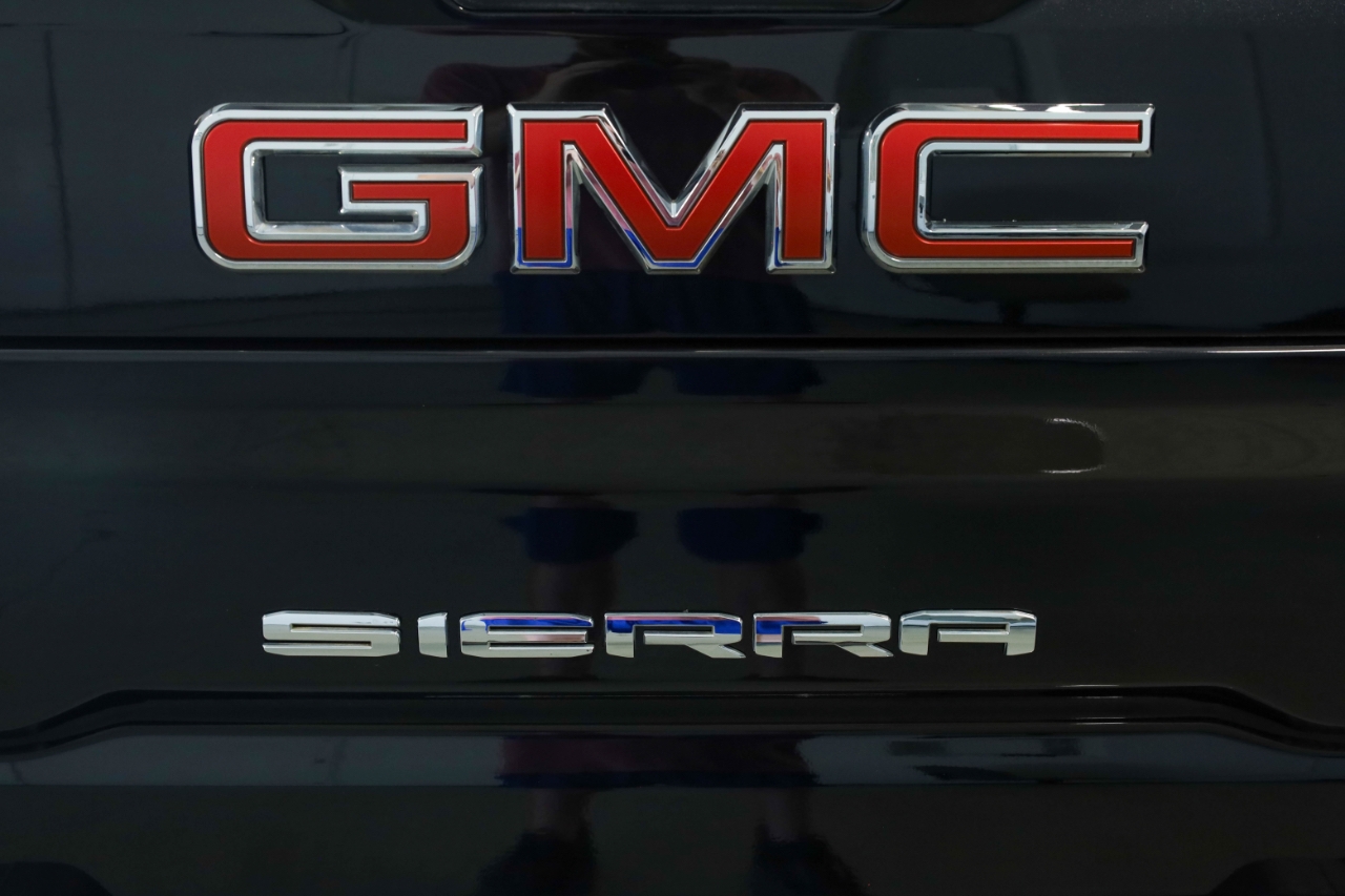 GMC Sierra 2500HD 4WD Crew Cab 159" AT4 2021