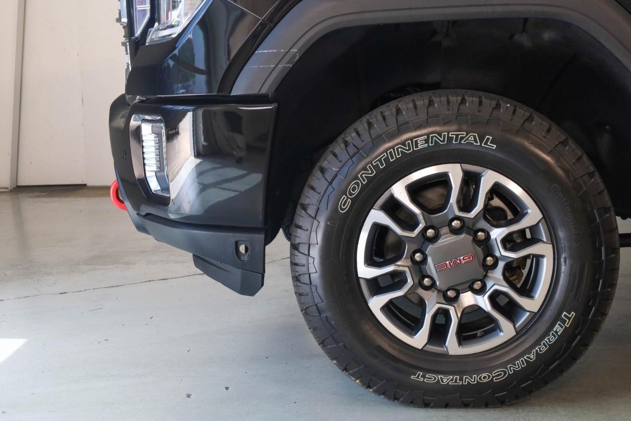 GMC Sierra 2500HD 4WD Crew Cab 159" AT4 2021