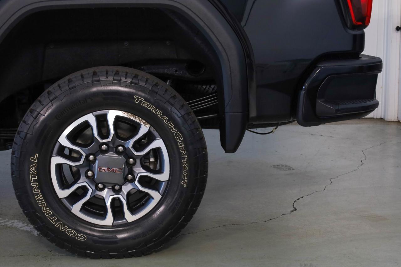 GMC Sierra 2500HD 4WD Crew Cab 159" AT4 2021