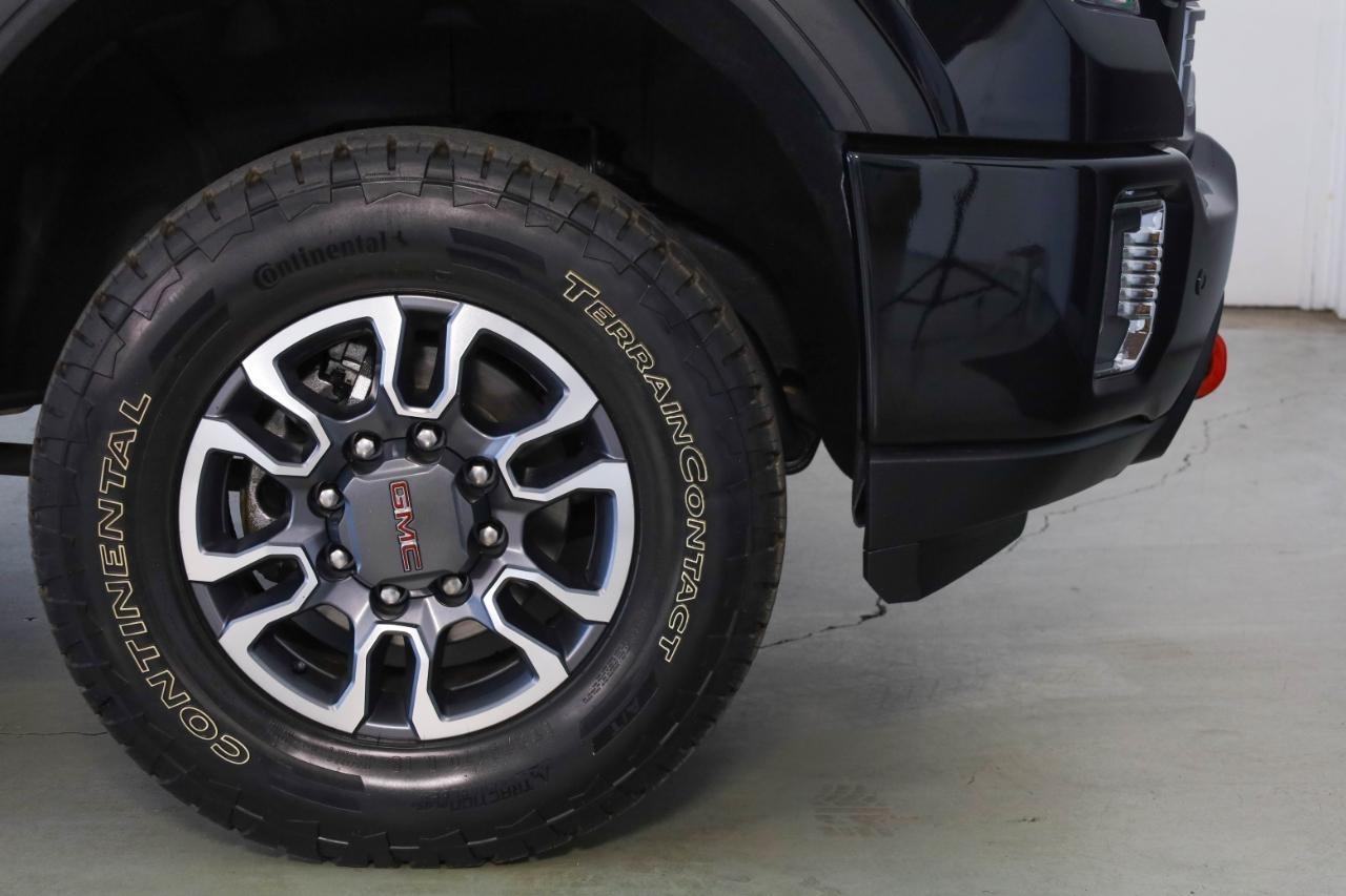 GMC Sierra 2500HD 4WD Crew Cab 159" AT4 2021