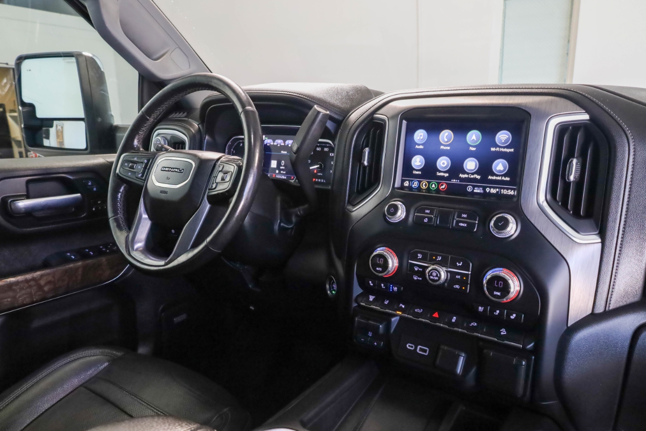 GMC Sierra 3500HD 4WD Crew Cab 159" Denali 2020