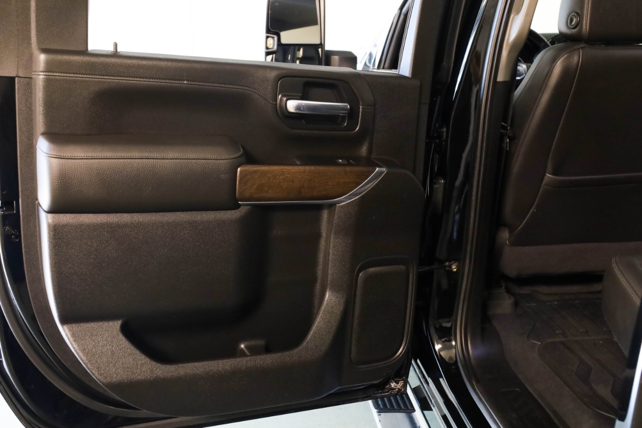 GMC Sierra 3500HD 4WD Crew Cab 159" Denali 2020