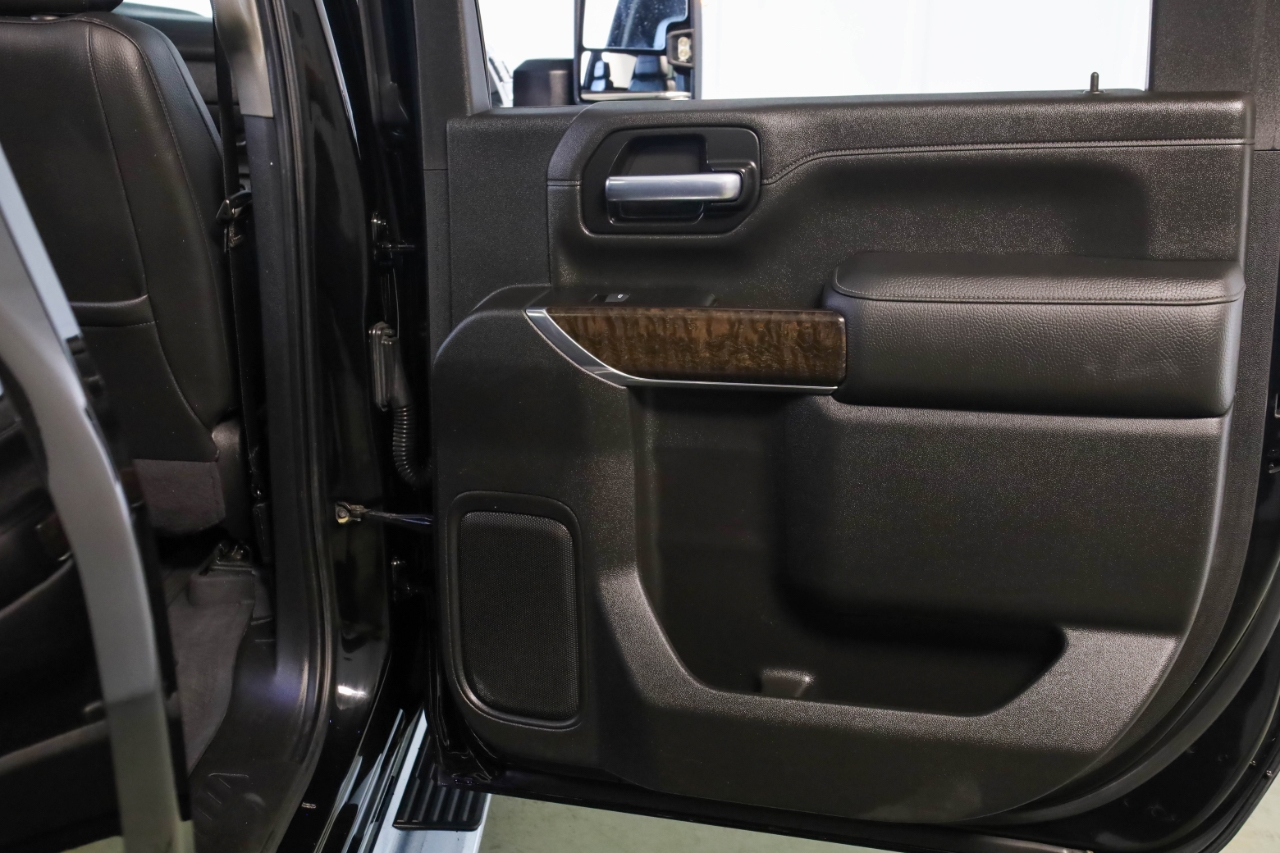 GMC Sierra 3500HD 4WD Crew Cab 159" Denali 2020