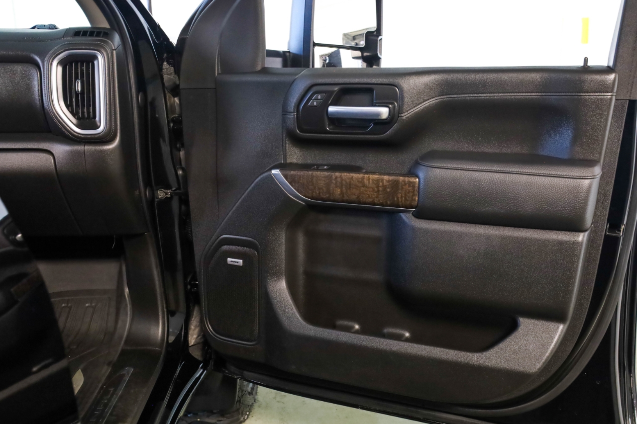 GMC Sierra 3500HD 4WD Crew Cab 159" Denali 2020