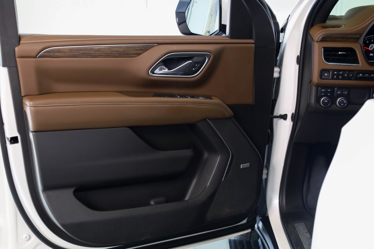 Chevrolet Tahoe 4WD 4dr High Country 2021