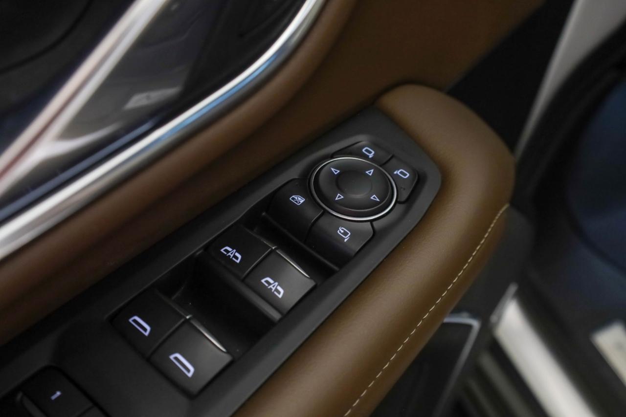 Chevrolet Tahoe 4WD 4dr High Country 2021