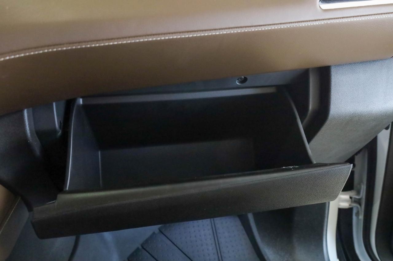 Chevrolet Tahoe 4WD 4dr High Country 2021