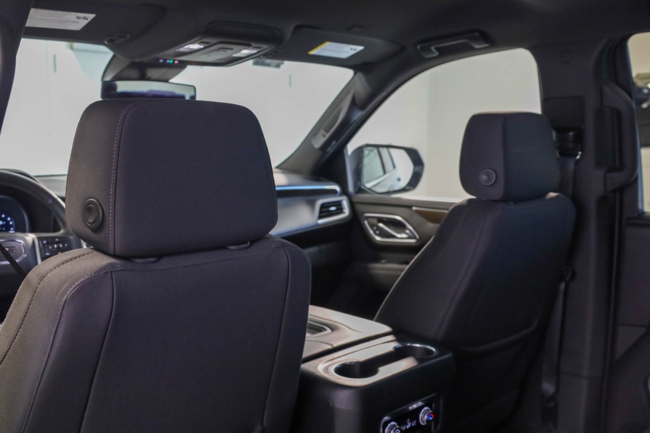 GMC Yukon 4WD 4dr SLE 2023