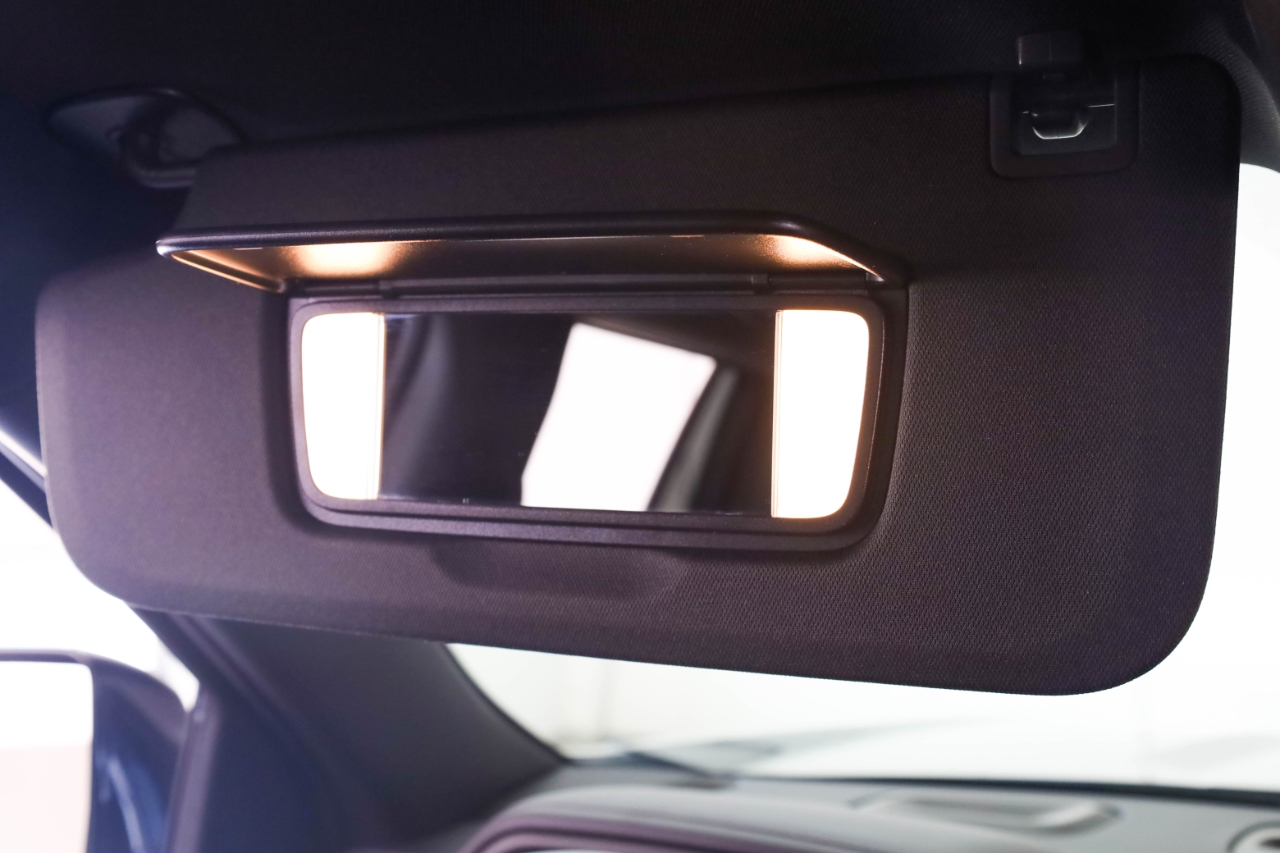 GMC Yukon 4WD 4dr SLE 2023