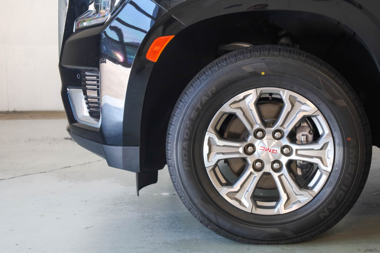 GMC Yukon 4WD 4dr SLE 2023