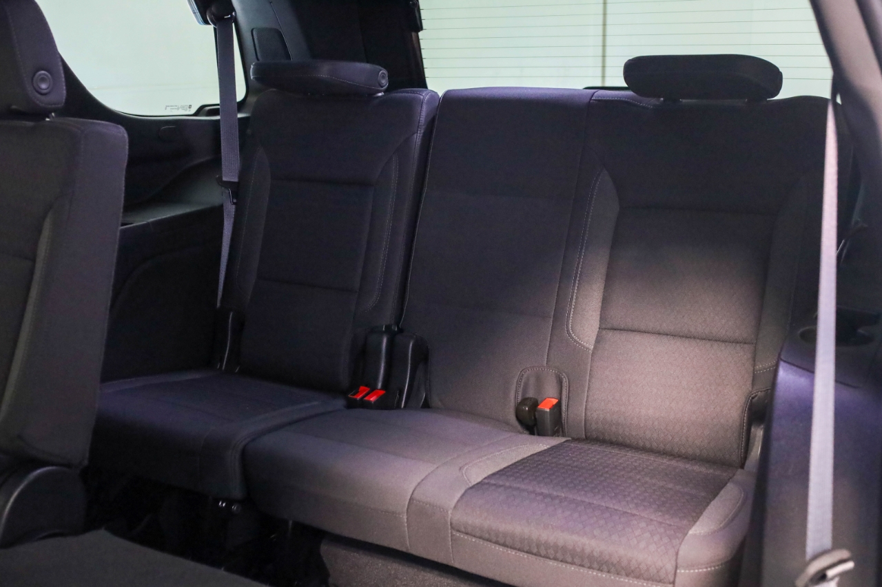 GMC Yukon 4WD 4dr SLE 2023